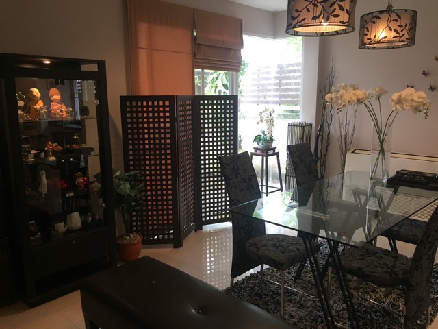 ให้เช่าบ้านเดี่ยว 2 ชั้น 70 ตรว. 3 ห้องนอน หมู่บ้านวิลล่า อะคาเดีย ศรีนครินทร์ ศรีด่าน 22 ตกแต่งเฟอร์ครบพร้อมอยู่