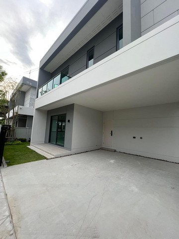 HR1487ให้เช่าบ้านเดี่ยว โครงการเซนโทร ดอนเมือง-แจ้งวัฒนะ เดินทางสะดวกใกล้จุดขึ้นลงทางด่วนค่าเช่า 45,000 บาท/เดือนติดต่อ : คุณพร 0938091444 (เบอร์นี้แอดไลน์ได้คะ),โทร 0939833259ID Line : henghengpaulaรหัสประกาศ HR1487ให้เช่าบ้านเดี่ยว โครงการเซนโทร ดอนเมือง-แจ้งวัฒนะ เดินทางสะดวกใกล้จุดขึ้นลงทางด่วนบ้านสวย โปร่ง เย็นสบาย หน้าบ้านหันทางทิศใต้ยังไม่เคยอยู่อาศัยขนาด 51 ตรว .4 ห้องนอน 4 ห้องน้ำ แอร์ 4 