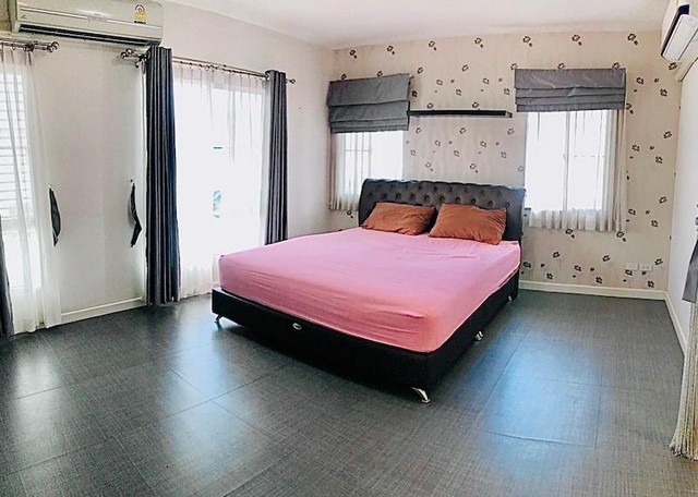 รหัสC5995  ให้เช่าบ้านเดี่ยว 2ชั้น หมู่บ้านสีวลี บางนา เฟอร์นิเจอร์สภาพใหม่ ติดถนนบางนาตราด