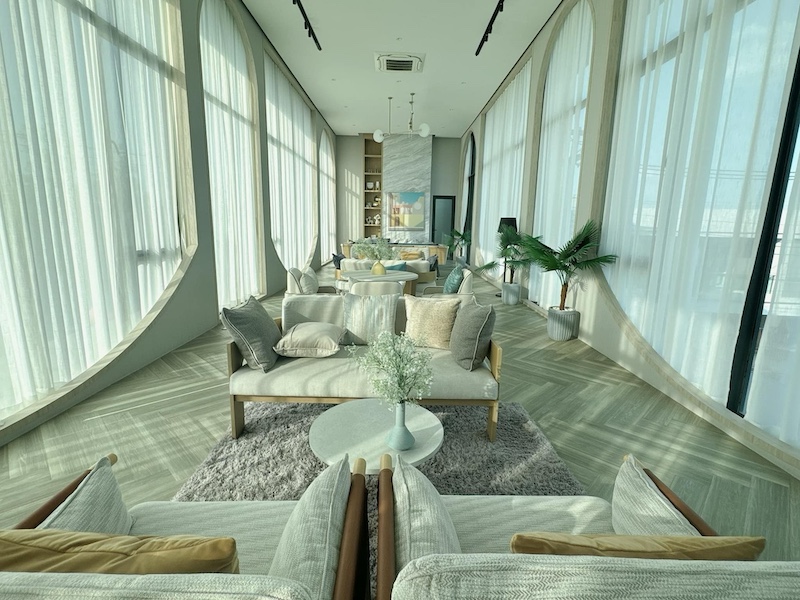 BH2708 ให้เช่า-ขายบ้านเดี่ยว โครงการ เซนโทร บางนา (โครงการใหม่) 4 ห้องนอนพร้อมห้องแม่บ้าน หน้าสวน และสระว่ายน้ำ เพียง 5 นาทีถึงเมกะ บางนา