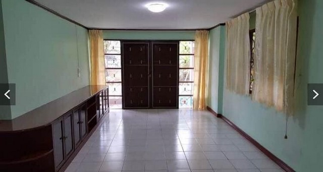 [B862]ให้เช่า 19k บ้านเดี่ยว หมู่บ้านชื่นกมลนิเวศน์ 5 ซอยรามอินทรา 60 อยู่ใกล้ รพ.สินแพทย์ ใกล้รถไฟสายสีชมพู