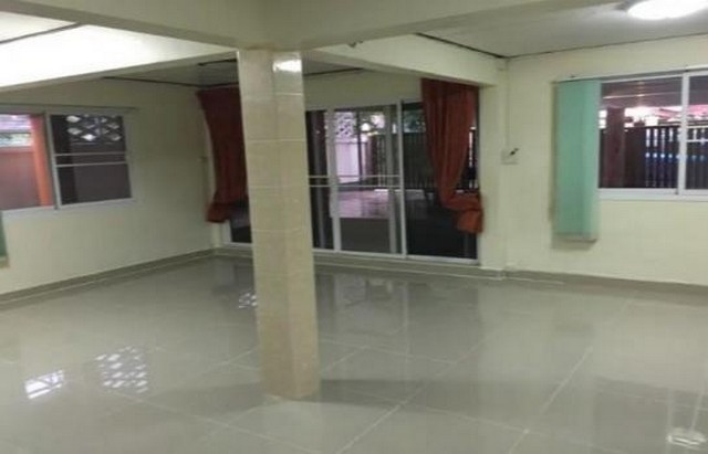 [B861]ให้เช่า 25k บ้านเดี่ยว หมู่บ้านสัมมากร รามคำแหง 112 ซอย29 เขตสะพานสูง จดบริษัทได้ ต้อนรับสัตว์เลี้ยง