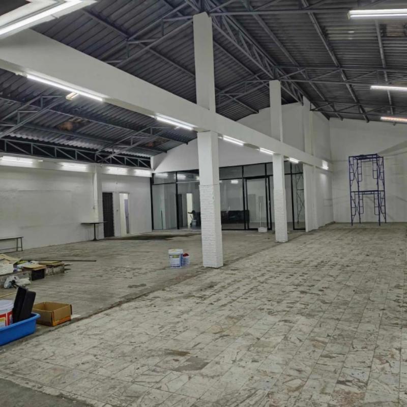 ให้เช่าโกดังโรงงาน พื้นที่ 500 ตารางเมตร ย่านรัตนาธิเบศร์  ใกล้เซ็นทรัลเวสเกท