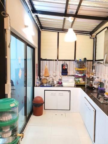 ขายทาวน์โฮม 2 ชั้น โครงการเดอะคอนเนค สุวรรณภูมิ 3 ซอยกิ่งแก้ว 37