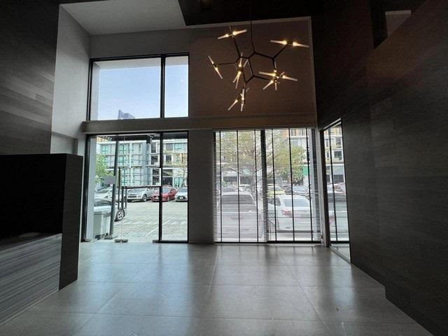 EPL-BR0098 ให้เช่าสำนักงาน 5 ชั้น ขนาด 380 ตรม. เกษตรนวมินทร์ ถนนประเสริฐมนูกิจ ติดโรงเรียนเลิศหล้า รองรับพนักงานประมาณ 15-20 คน จดทะเบียนบริษัทได้: ติดต่อ : คุณ เอก  :  061-241 4954   &   083-017 9463   : Line Id : eak2325: กดลิ้งค์เพื่อเเอดไลน์ครับ :  https://line.me/ti/p/A6pc3MToug     :  https://line.me/ti/p/OLEY0bJTsV*** ราคาเช่า 95,000 บาท/เดือน มัดจำ 3 เดือน ล่วงหน้า 1 เดือน สัญญาเช่าขั้นต่ำ 1 ปีที่ตั้ง:: ถ. ประเสริฐมนูกิจ แขวงนวมินทร์ เขตบึงกุ่ม กรุงเทพมหานค�