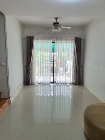 POR3833 ขายทาวน์โฮม เดอะ คอนเนค สุวรรณภูมิ 3 The Connect Suvarnabhumi 3 อายุบ้าน5ปี ซอยกิ่งแก้ว 37  ใกล้สนามบิน เมกะบางนา