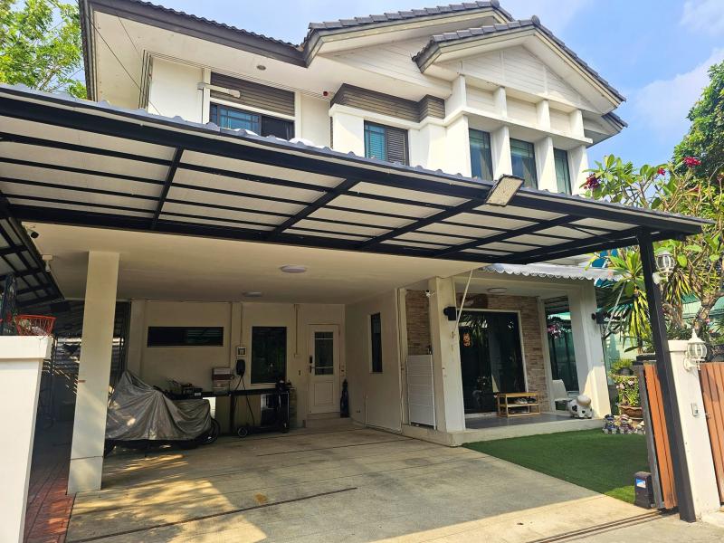 HR1488ให้เช่าบ้านเดี่ยว โครงการหมู่บ้านมัณฑนา เลค วัชรพล โซน charming ใกล้ทะเลสาบ เดินทางสะดวกค่าเช่า 60,000 บาท/เดือน ราคาขาย 15,000,000 บาทติดต่อ : คุณพร 0938091444 (เบอร์นี้แอดไลน์ได้คะ),โทร 0939833259ID Line : henghengpaulaรหัสประกาศ HR1488ให้เช่าบ้านเดี่ยว โครงการหมู่บ้านมัณฑนา เลค วัชรพล โซน charming ใกล้ทะเลสาบ เดินทางสะดวกเนื้อที่ 87 ตร.วา พื้นที่ใช้สอย 300 ตร.ม.4 ห้องนอน 3 ห้องน้ำ 2 ที่จอดรถbuild in แค่ walkin closet 1 ห้องอ่างจา