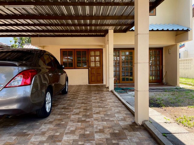 HR1490ให้เช่าบ้านเดี่ยว 2 ชั้น หมู่บ้านสัมมากร ซอยรามคำแหง 110 หน้าซอยเป็นBTSสัมมากร