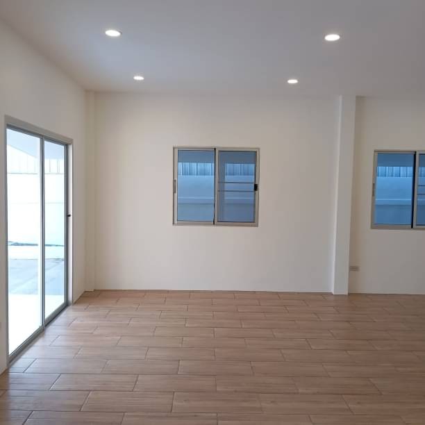 ขายเพียง 1.89 ล้าน 78 ตรว. บ้านเดี่ยวชั้นเดียว สันทราย หลังม.แม่โจ้ ป่าไผ่ เนื้อที่เยอะ บ้านกว้าง เดินทางสะดวกสบาย สิงอำนวยความสะดวกครบ