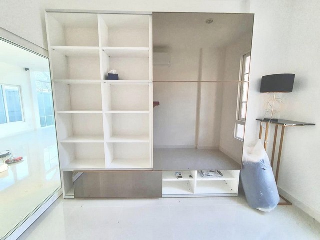 ขายบ้านเดี่ยว 2 ชั้น 76 ตรว. โครงการแกรนดิโอ รามอินทรา-วงแหวน เลียบมอเตอร์เวย์ ใกล้แฟชั่นไอซ์แลนด์