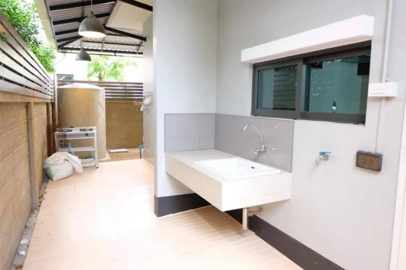 EPL-HR3144 ให้เช่าบ้านเดี่ยว เศรษฐสิริ อ่อนนุช-ศรีนครินทร์  พื้นที่ 284 ตร.ม.ขนาด 4 ห้องนอน  4 ห้องน้ำ  ขนาด : 82.4ตร.ว เฟอร์เต็ม พร้อมอยู่