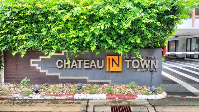   รายละเอียดเพิ่มเติม Code ID : AN 3651  ราคาขาย 2,527,000  บาท- พื้นที่ใช้สอย :   59.52 ตารางเมตร- จำนวนห้อง :   2 ห้องนอน, 1 ห้องน้ำ พิกัดทรัพย์ : https://maps.app.goo.gl/k8W2ABKDWs3LpGFt6    สถานที่ใกล้เคียง- ใกล้BTS บางจาก/BTS ปุณณวิถี/โรงเรียนนานาชาติ แองโกลสิงคโปร์- ใกล้ โรงพยาบาลกล้วยน้ำไท /โรงพยาบาลสุขุมวิท/ โรงพยาบาลไทยนครินทร์/- ใกล้เทสโก้ โลตัส สุขุมวิท/ Big C Extra อ่อนนุช/ Gateway Ekamai ซีคอนสแควร์ ศรีนครินทร์- ใกล้ พาราไดซ์ พาร�