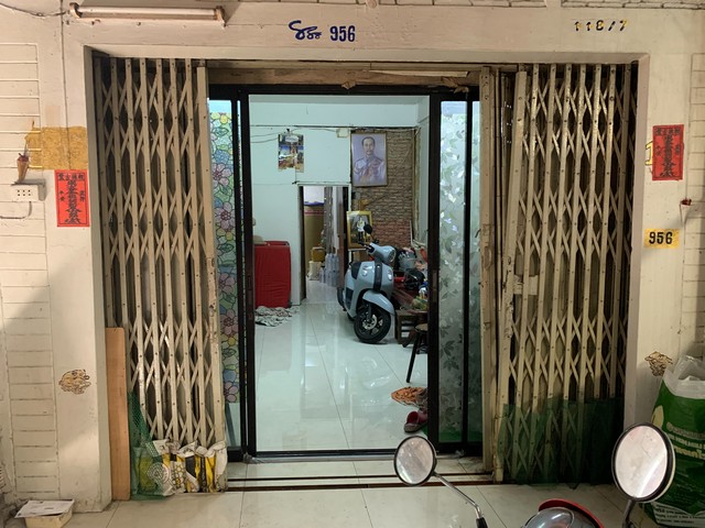 ข้ายด่วน บ้าน 3 ชั้น ถ.พหลโยธิน แขวงพญาไท เขตพญาไท กรุงเทพ 