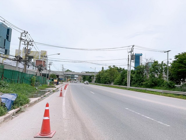 ขายที่ดิน หลังโรงแรมโนโวเทล บางนา