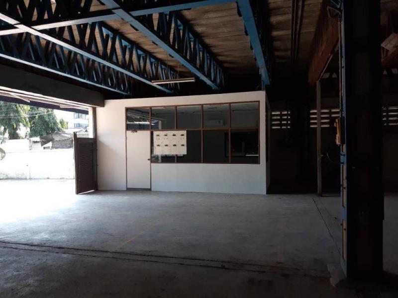 ให้เช่าโกดังพร้อมสำนักงานออฟฟิศ ถนนพัฒนาการตัดใหม่ ซอยอ่อนนุช 66 ถ.สุขุมวิท 77ภายในเนื้อที่ 274 ตารางวา พื้นที่ใช้สอยทั้งหมด 1,400 ตรม.