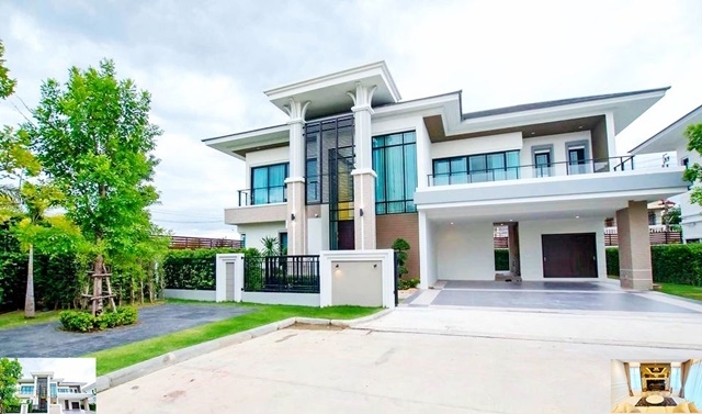 สารสาสน์วิเทศบางบอน3 1.5 กม.ให้เช่าคฤหาสน์สุดหรู 2 ชั้น แม็คโคร  กาญจนาภิเษก 126ตรว. 400ตรม. 4นอน 3น้ำ 4จอดรถ 6แอร์ เฟอร์ครบ พร้อมอยู่