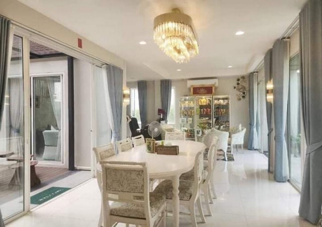 ให้เช่าบ้านเดี่ยว 2 ชั้น 65 ตรว. 3 ห้องนอน Baranee Park ร่มเกล้า บารานีพาร์ค ร่มเกล้า บ้านเดี่ยวสไตล์ Courtyard ใกล้สุวรรณภูมิ