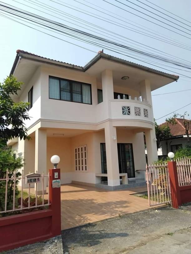 ให้เช่า 11,000 บาท/เดือน บ้านเดี่ยว 2 ชั้น 60 ตรว. สันนาเม็ง สันทราย เฟอร์นิเจอร์ครบ ติดถนนใหญ่ ไม่เข้าซอย