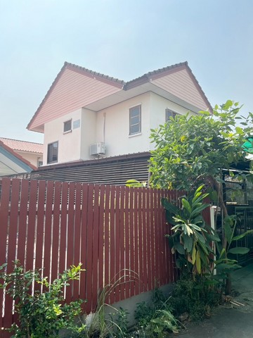 ขายบ้านเดี่ยว 5นอน ขาย 2.8 ล้านบาท พื้นที่ใช้สอยเยอะ หมู่บ้านเศรษฐพงศ์ ซอยวัดลาดปลาดุก บางบัวทอง นนทบุรี  ใกล้แหล่งอำนวยความสะดวก