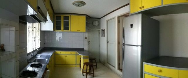 ให้เช่าบ้านเดี่ยว2ชั้น4นอนซอยศรีย่าน3ใกล้มหาวิทยาลัยสวนดุสิต อารีย์เขตดุสิต