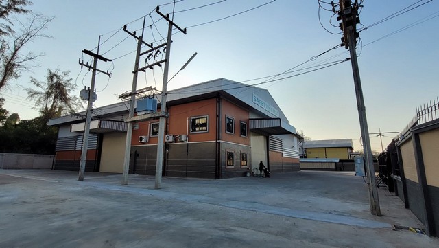 รหัสC6026-1 ขายโรงงานสภาพดีพร้อมใช้งาน พร้อมห้องพัก 10ห้อง อยู่ในเขตEEC ศรีราชา ชลบุรี