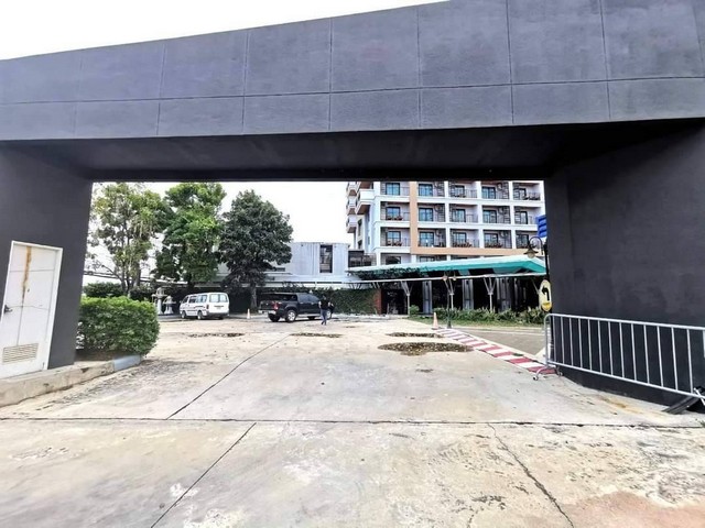 ให้เช่าพื้นที่ อาคาร ที่ดิน รวม 3 ไร่กว่า ถนนเพชรเกษม  หัวหิน ประจวบคีรีขันธ์