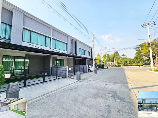 ไม่เคยอยู่ ให้เช่าทาวน์เฮาส์ 2 ชั้น ตลาดพูนทรัพย์ 22ตรว. 115ตรม. 14,999B-M บางกะดี ถนนหน้าบ้านกว้าง พร้อมอยู่ 3นอน 2น้ำ 2จอดรถ 3แอร์ BRT รังสิตPoonsap Market Never Living Townhouse for rent 2 floors 22sq.wa. 115sq.m.Bang Kadi 14,999B-M wide road in front of the house ready to move in 3bed 2bath 2parking 3A/C BRT Rangsit.ซ.บางกะดี ถ.ติวานนท์ ตำบลบางกะดี อำเภอเมืองปทุมธานี ปทุมธานี 1200022ตรว.                    22sq.wa.115ตรม.                     115sq.m.ไม่เคยอยู่ ทำความสะอาดเรียบร้อย พร้อมรับลูกค้า  3 ห้องนอน  2 ห้องน้ำ1 ห้องครัว1 ห�