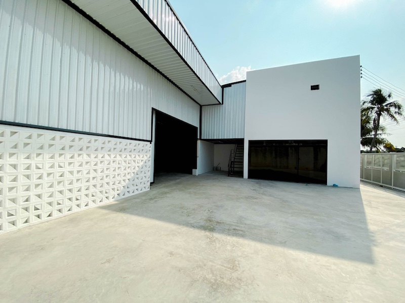 BST606 ให้เช่าออฟฟิศ+โกดัง(สร้างใหม่) พื้นที่รวม 600 ตรม. ใกล้กรุงเทพกรีฑาตัดใหม่