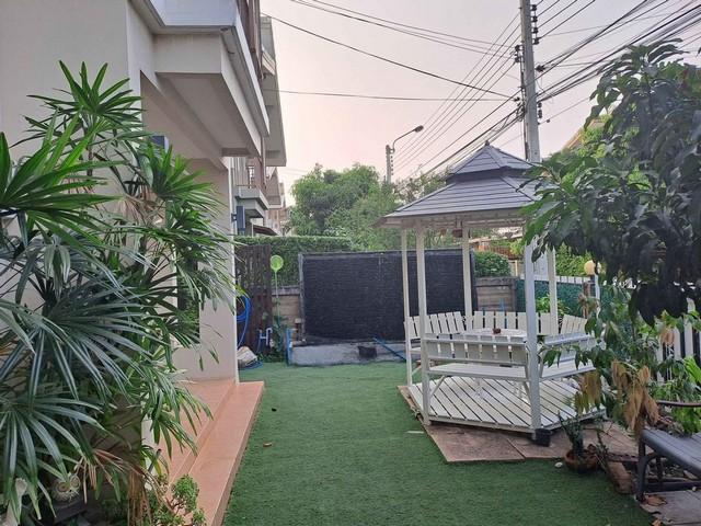 ให้เช่าบ้านเดี่ยว 2 ชั้น ใกล้เมกาบางนา โครงการพฤกษาภูริ ชานบัว บางนา กม.5 พื้นที่ใช้สอย : 172 ตร.ม 4 ห้องนอน 4 ห้องน้ำ 55 ตร.ว  ตกแต่งสวย