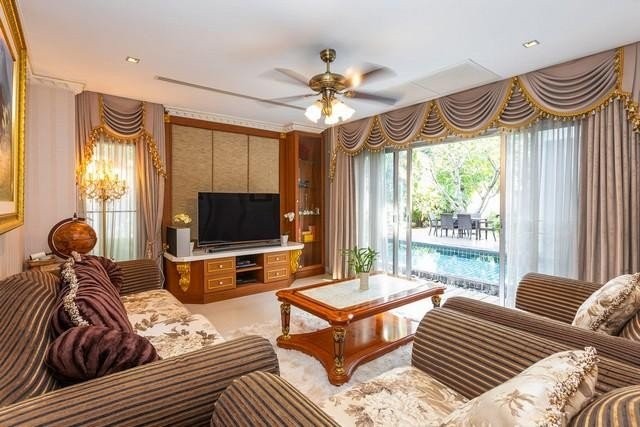 PO340 ด่วน ขาย โนเบิล ทารา พัฒนาการ NOBLE TARA พร้อมสระว่ายน้ำส่วนตัว หลังมุม 141 ตารางวา หันหน้าทิศเหนือ