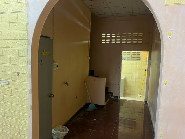 ขายตึกแถว 2 ชั้น จรัญสนิทวงศ์22 บางกอกน้อย กรุงเทพ เจ้าของขายเอง