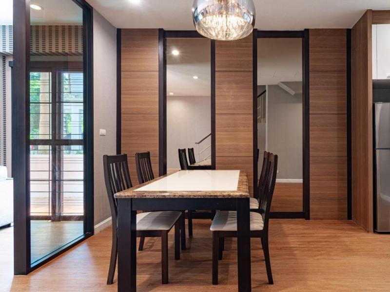 ให้เช่า-ขายทาวน์โฮม อารียาแมนดารีนาอ่อนนุช สุขุมวิท77 เนื้อที่ 29.9 ตร.วา พื้นที่ใช้สอย 220 ตร.ม. ที่ดิน จำนวน 3ห้องนอน 3ห้องน้ำ