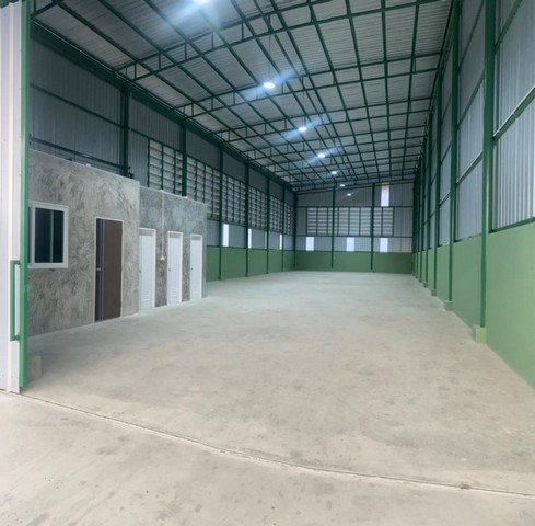 รหัสC6029 ให้เช่าโกดังเก็บสินค้าพร้อมออฟฟิศติดแอร์ พื้นที่ 525 ตารางเมตร ถนนพระราม2 บางกระดี่**ให้เช่า**ราคาเช่า 40,000 บาท/เดือน ( ประกัน2 ล่วงหน้า1 )โทร : 095-823 9789 คิทLine id : candy.456Line Add Friend : https://line.me/ti/p/rHhjrvhm_zโทร : 091-782 8924 ต้นLine : seng.456Line Add Friend : https://line.me/ti/p/iHsUxP2IlTโกดังเก็บสินค้าพร้อมออฟฟิศติดแอร์ ถนนพระราม2 บางกระดี่พื้นที่ 525 ตารางเมตร- ทำเลดี ทางเข้า-ออกสะดวก- ภายในพื้นที่โกดังกว้าง- หลังคาสูง - มีออฟฟิศพร้อมต