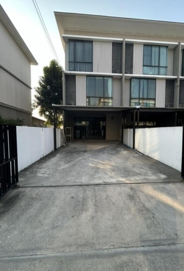  ให้เช่าทาวน์โฮมพรีเมี่ยม 3ชั้น โครงการ พฤกษาวิลล์ 81 รามคำแหง – เสรีไทย