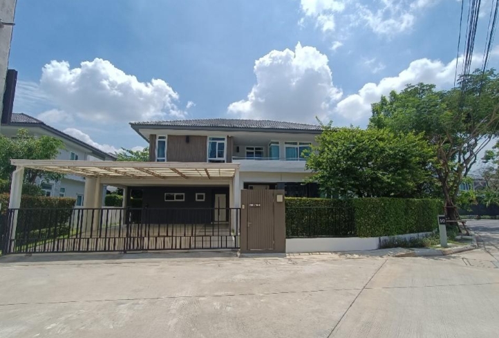 ให้เช่าบ้านเดี่ยว 2 ชั้น เนื้อที่ 124 ตารางวา โครงการ มัณฑนา 2 บางนา กม.7