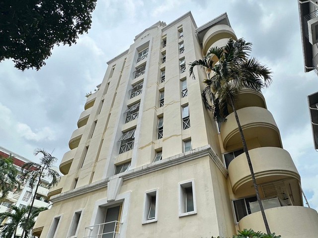  รายละเอียดเพิ่มเติม Code ID : AN 3697  ราคาขาย 1,140,000  บาท- พื้นที่ใช้สอย :   28.68- จำนวนห้อง :  1 ห้องนอน 1 ห้องน้ำ- ชั้น : 3 - อาคาร :  1 พิกัดทรัพย์ : https://maps.app.goo.gl/dcdZ88WvvF9J1Spa7    สถานที่ใกล้เคียง- ใกล้บิ๊กซี เอ็กซ์ตร้า ลาดพร้าว,เซ็นทรัลลาดพร้าว- ใกล้ โลตัส ลาดพร้าว,มหาวิทยาลัย- ใกล้ราชภัฎจันทร์เกษม,ยูนี่มอลล์สอบถามเพิ่มเติม/นัดชมโทร. 097-419-5982(พลอย)โทร. 096-932-4624(ออมสิน)Line : @panaya (มี@ด้านหน้า)ปรึกษาสินเชื่อฟรี One Stop Service �