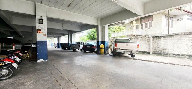 ขายขายขายด่วนมากพูนสุขแมนชั่น ถ.ติวานนท์ ซ.10 ต.ตลาดขวัญ อ.เมือง จ.นนทบุรี