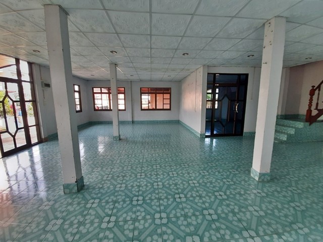 ขาย บ้านพักอาศัยครึ่งตึกครึ่งไม้ 2 ชั้น ต.นาฝาย อ.เมืองชัยภูมิ จ.ชัยภูมิ  PAP5-0568