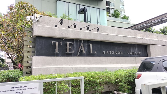   รายละเอียดเพิ่มเติม Code ID : AR 0092  ราคาขาย 4,512,500  บาท- พื้นที่ใช้สอย :  47.48 ตารางเมตร - จำนวนห้อง :   2 ห้องนอน 1 ห้องน้ำ - ชั้นที่ : 11      - อาคาร : 1 พิกัดทรัพย์ : https://maps.app.goo.gl/gHWLmzC6couZZo2k8    สถานที่ใกล้เคียง- ใกล้ตลาดเจริญรัถ~ 400 เมตร ตลาดวงเวียนใหญ่ ~ 450- ใกล้Big C อิสรภาพ ~ 1.6 Sena Fest เจริญนคร ~ 1.6 กม.  - ใกล้The Mall ท่าพระ ~ 1.9 Icon Siam ~ 2.6 กม. โรบินสัน บางรัก ~ 2.9 กม. Asiatique the Riverfront ~ 3.4 กม.- ใกล้Silom Complex ~ 5.1 กม. แม็คโคร สาทร ~ 5.7 กม. เซ็นทรัล พลาซ่า พระร