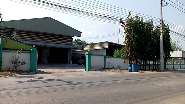  ให้เช่าโกดัง  800 ตารางเมตร ออฟฟิศ2ห้อง ห้องพัก12 ห้อง  คลองหกตะวันตก27 ใกล้มหาวิทยาลัยราชมงคลธัญบุรี คลองหก