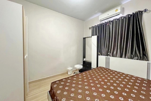 โฮมออฟฟิต 2ชั้น เมกะบางนา สารสาสน์วิเทศสุวรรณภูมิ ให้เช่าสไตล์ยุโรป 40 ตรว. รับสัตว์ วินเลจ 140 ตร.ม. บางนา ตราด บางแก้ว เครื่้องซักผ้า