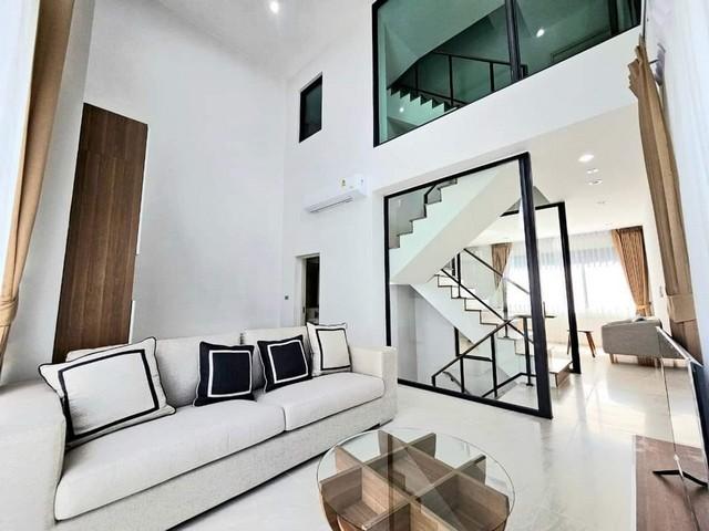 ให้เช่าทาวน์โฮม 3.5 ชั้น ซอยอ่อนนุช 21 โครงการบ้านกลางเมือง Classe สุขุมวิท 77  พื้นที่ใช้สอย 259 ตรม.ใกล้ทางด่วนและ BTS อ่อนนุช