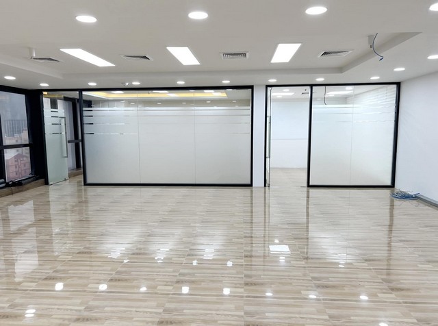 BS1310พื้นที่สำนักงานให้เช่า 225 ตร.ม. ในอาคารพญาไทพลาซ่า ติด BTS พญาไท ตกแต่งพร้อมอยู่