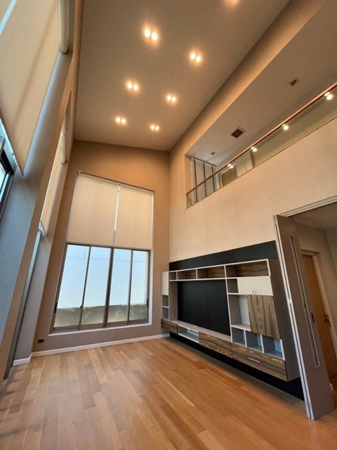 Private 66ตรว. ลาดพร้าว83 ให้เช่าคฤหาสน์ บ้านเดี่ยวหรู 3 ชั้น  Central Eastville 1กม. ติดถนน ทางด่วนเอกมัย-รามอินทรา 340ตรม.