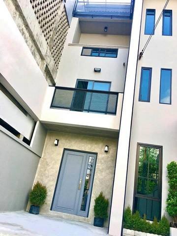 ขายโฮมออฟฟิศ3ชั้น 31.6 ตร.ว. ย่านลาดพร้าว บางกะปิ รามคำแหง65 ซอยลาดพร้าว124 ใกล้MRTมหาดไทย ท่าเรือมหาดไทย FBT ม.ราม