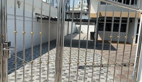 ให้เช่าบ้านเดี่ยว 2 ชั้น 112 ตร.ว. 4 ห้องนอน 3 ห้องน้ำ เข้าได้ทั้งวิภาวดี 16 และ รัชดา 19