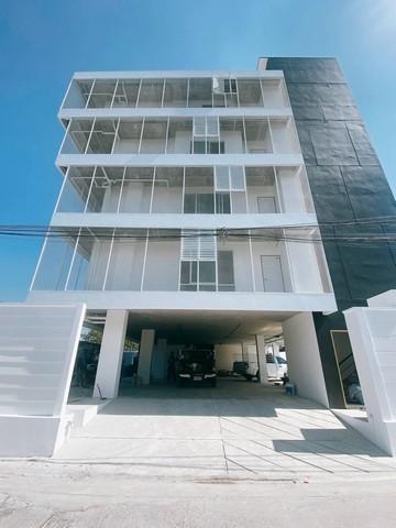 ขายโฮมออฟฟิศสร้างใหม่6ชั้น 199 ตร.ว พร้อมลิฟท์ย่านงามวงศ์วานหลักสี่ประชาชื่น หลังมุมใกล้การไฟฟ้าสนง.ใหญ่ใกล้นอร์ธปาร์ค,ใกล้มหาวิทยาลัยธุรกิจบัณฑิตย์ราคาขาย 60,000,000 บาท ( ค่าใช้จ่ายวันโอนฝ่ายละครึ่ง)ราคาเช่า 350,000 บาท / เดือน (ประกัน 3 เดือน ล่วงหน้า 1 เดือน สัญญาขั้นต่ำ 3 ปี ) (ปล่อยเช่า 100 ตารางวา)ที่ตั้ง ถนนงามวงศ์วาน ซอยงามวงศ์วาน 43 แขวง ทุ่งสองห้อง เขต หลักสี่ กรุงเทพ�