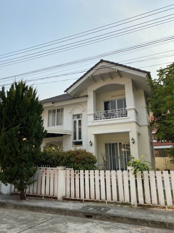 ขาย 2.55 ล.เท่านั้น 60 ตรว. บ้านเดี่ยว 2 ชั้น กาญจน์กนก 4 น้ำโฮม ติดถนนสันกำแพงสายใหม่ บ้านสวย พร้อมเฟอร์นิเจอร์ เดินทางสะดวก