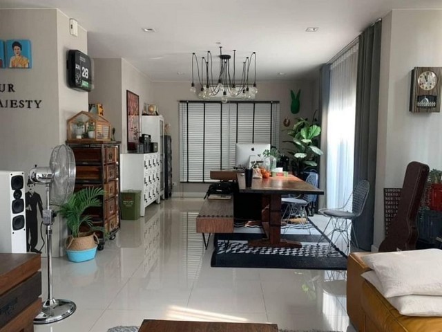 ขายบ้านเดี่ยว 2 ชั้น ทำเลดีมาก โครงการเศรษฐสิริ แจ้งวัฒนะ ประชาชื่น 2 ตกแต่งสวยพร้อมอยู่ ของแถมจัดเต็ม เดินทางสะดวก สังคมคุณภาพ