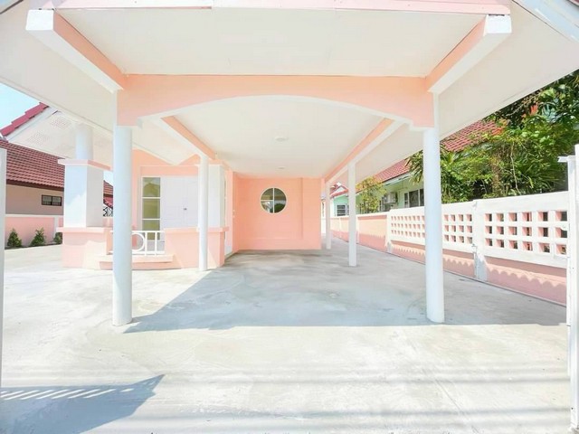 บ้านเดี่ยว 70 ตารางวา ใจกลางเมืองระยอง ผ่อน 9000 บาท